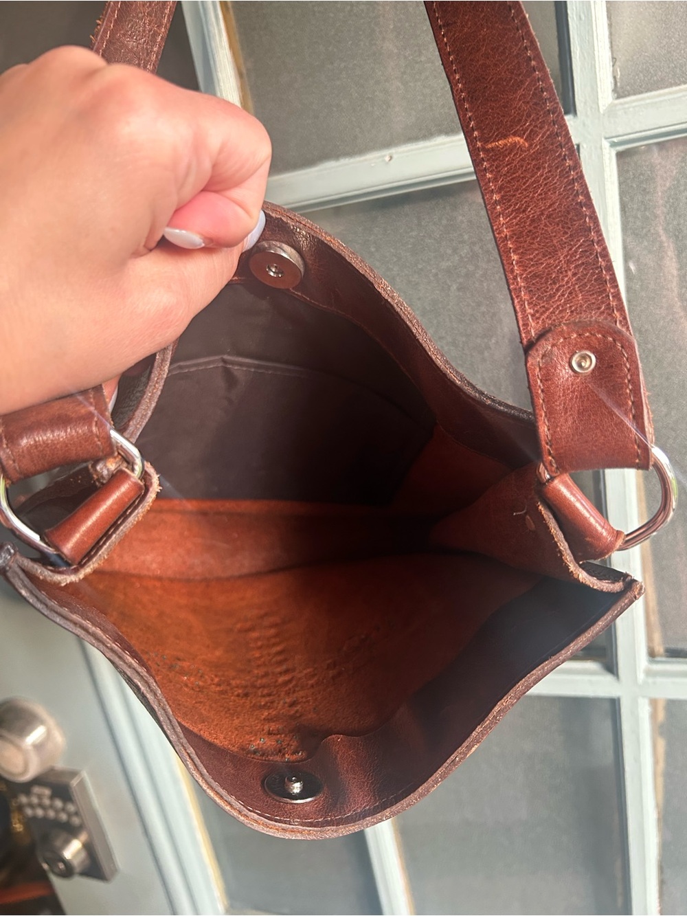 Two Bar West Western Leather Handbag Silver Studded Cross Brown Shoulder Purse - Picture 5 of 11